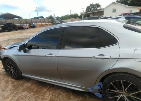 2021 Toyota Camry Se из США, поврежденный, VIN 4T1G11AKXMU601511